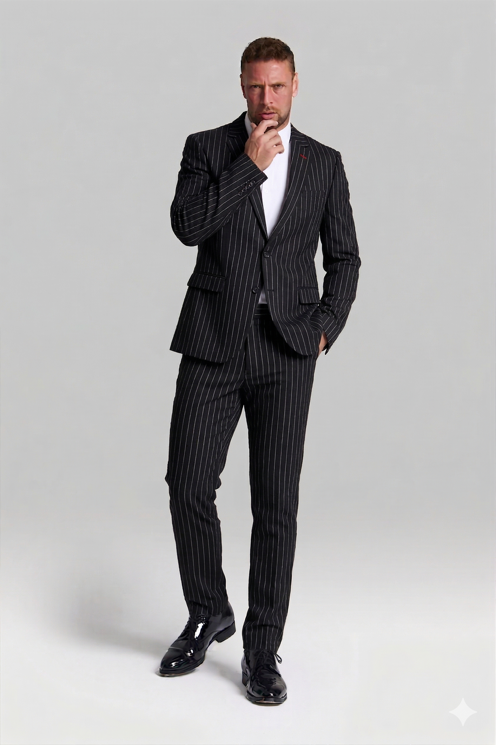 ÇİZGİLİ takım elbise 